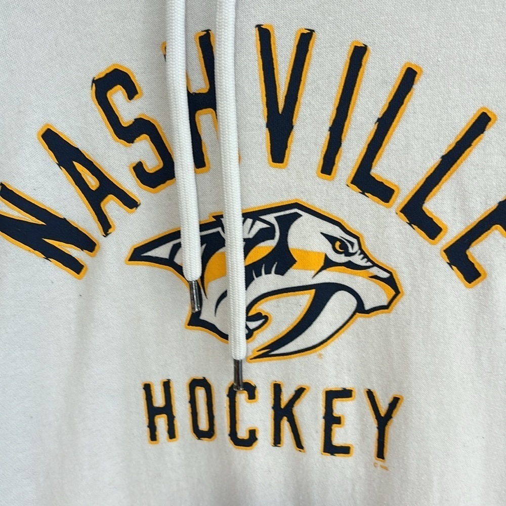G-111 4her Nashville predators long hoodie size M - Picture 2 of 8